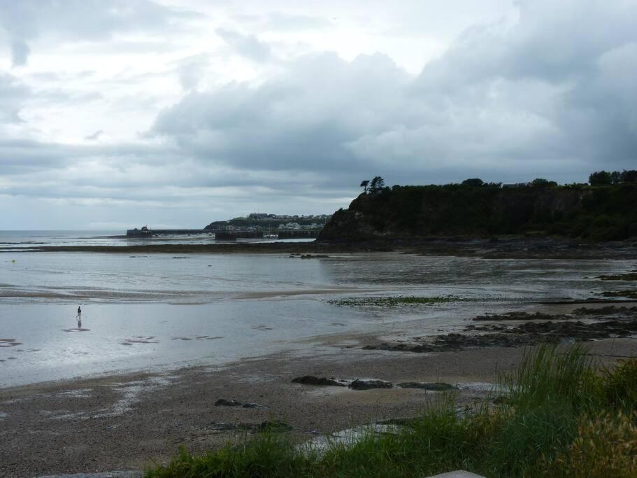 Studio Avec Vue Sur Mer A Granville. Plage A 3 Min Bagian luar foto